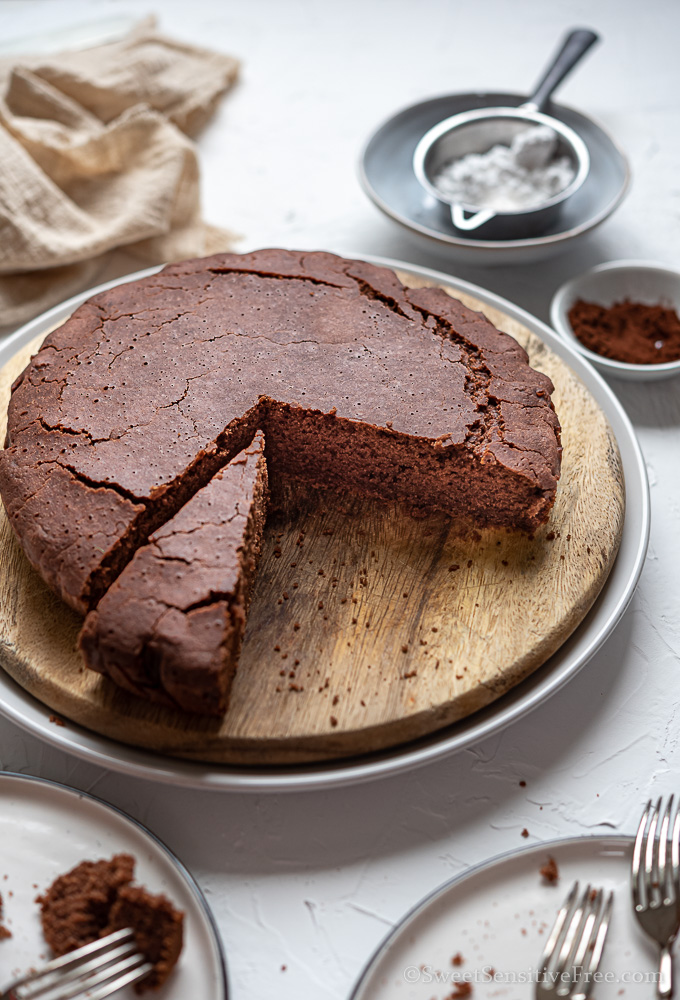 Torta al cioccolato senza uova senza glutine vegan